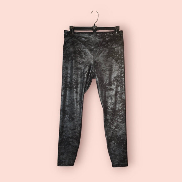 Athleta Pants - Athleta Elation Ultra-High Rise Misty Lace Tight in Powervita Leggings Workout M